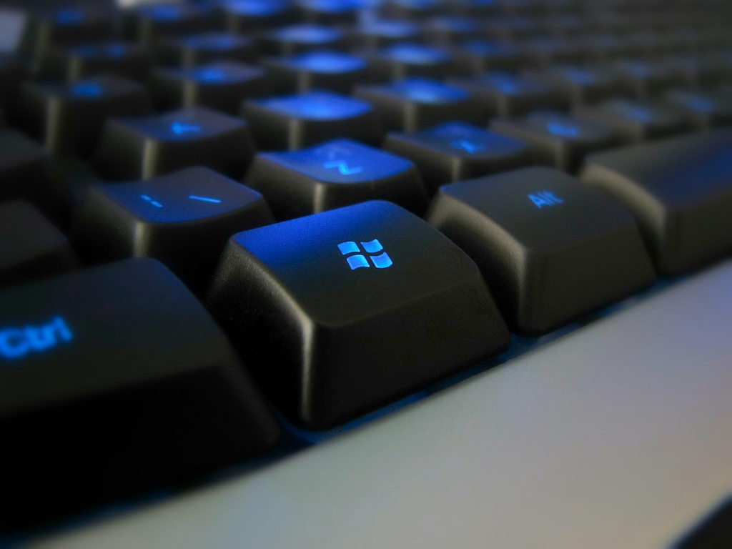 Free Keyboard With The Black Windows Button Backgrounds For